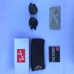 Ray-Ban Sunglasses 🔥